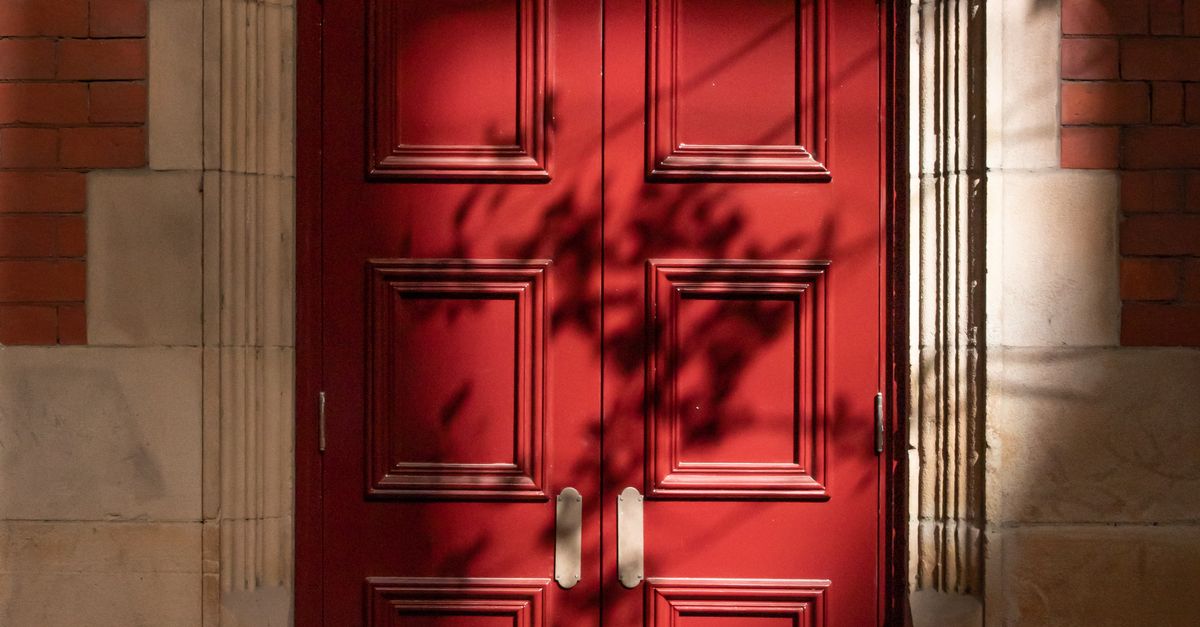 Benefits of Installing Sectional Roller Doors in Melbourne