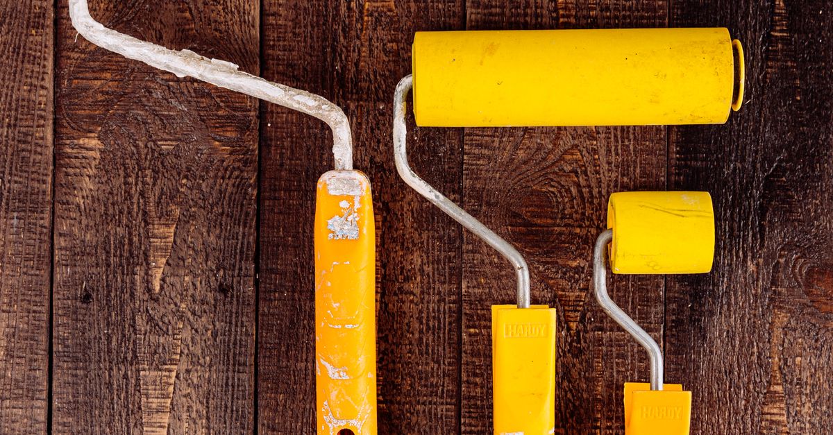 Recognising the Signs of Cable Wear in Roller Doors